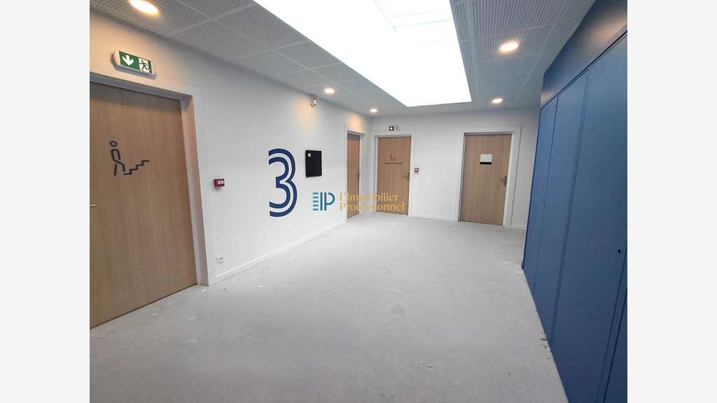 A louer bureaux neufs de 18m² à Quimper