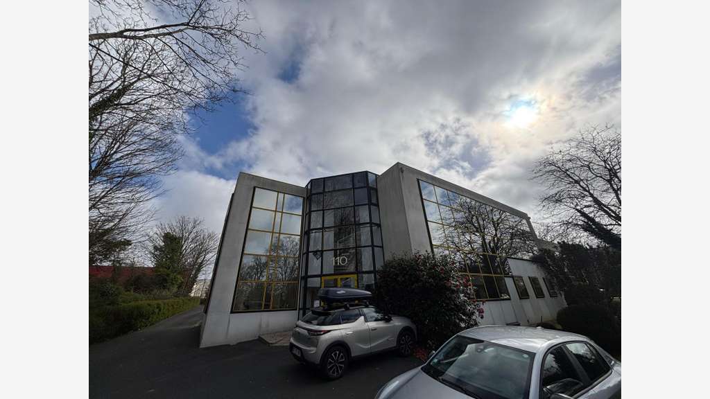 Bureaux à louer 150m² zone administrative Quimper