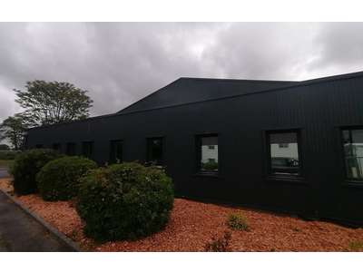 Location Locaux d'activités - Entrepôts à Quimper