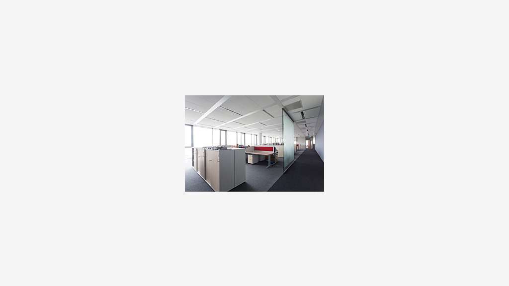 A louer bureaux de 376m² spacieux en RDC à Quimper