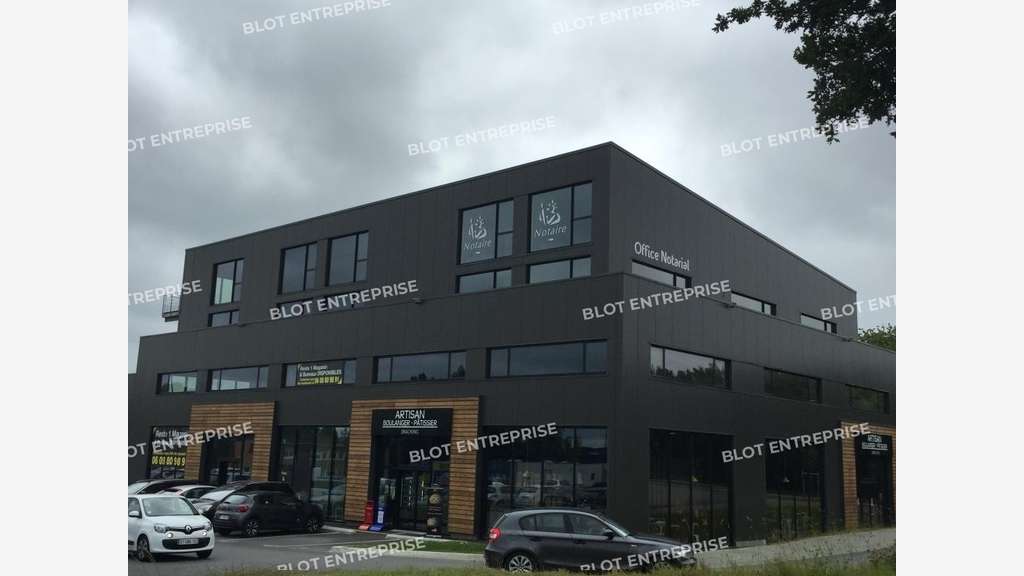 A louer bureaux 171m² à Quimper Route de Bénodet