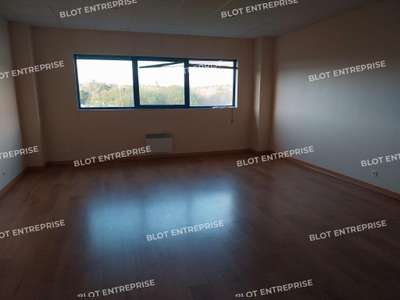 A louer bureaux indépendants 38m² à Quimper