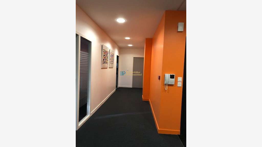 A louer bureaux lumineux de 140m² à Quimperlé