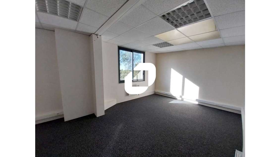A louer Bureaux 109m² Rambouillet