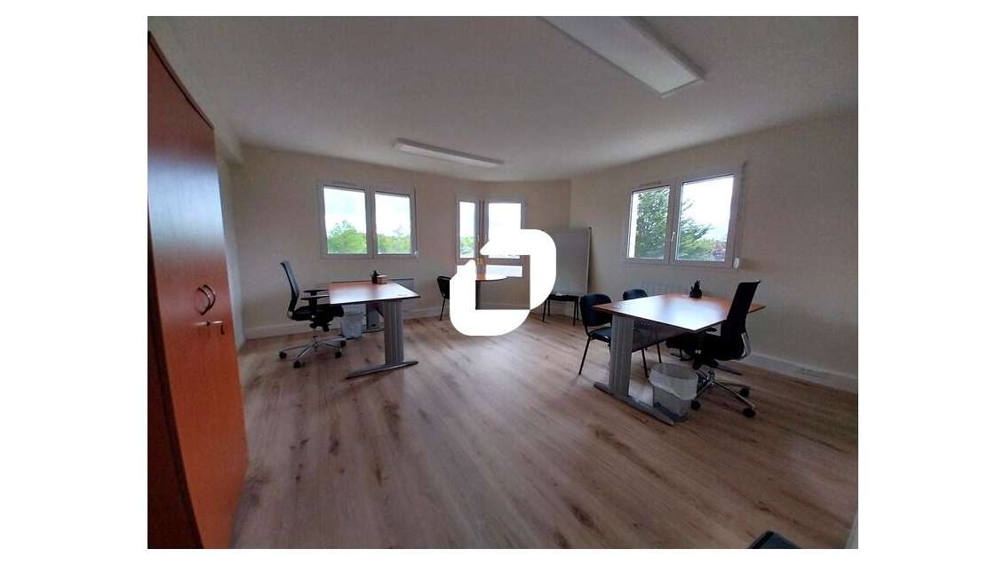 A louer Bureaux 80m² Rambouillet