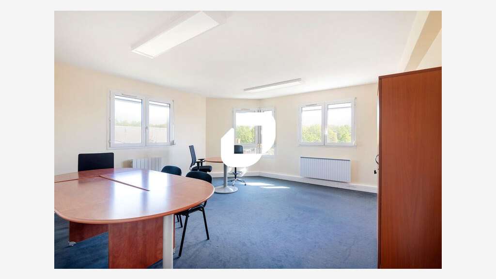 A louer Bureaux 150m² Rambouillet
