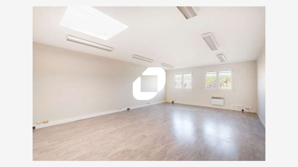 A louer Bureaux 80m² Rambouillet