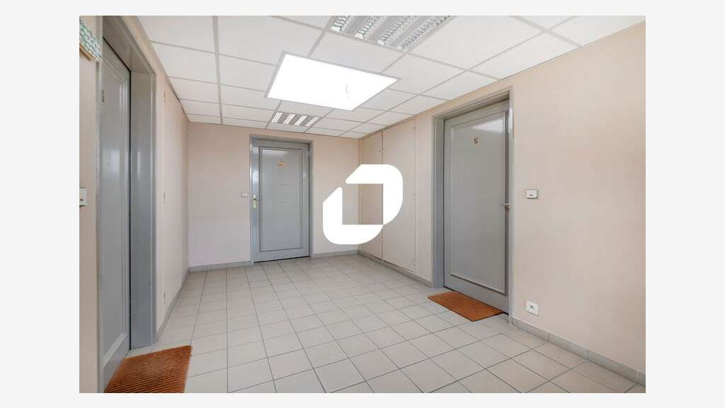 A louer Bureaux 80m² Rambouillet