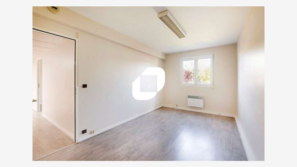 A louer Bureaux 80m² Rambouillet