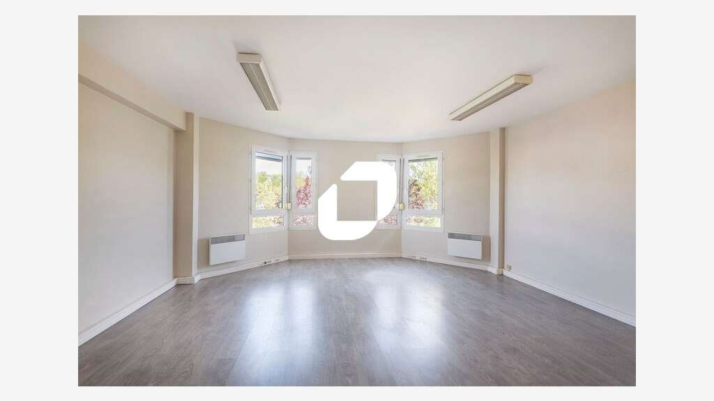 A louer Bureaux 80m² Rambouillet