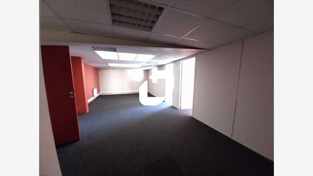 A louer Bureaux 97m² Rambouillet