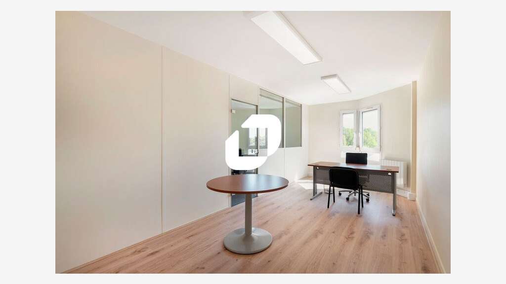 A louer Bureaux 150m² Rambouillet