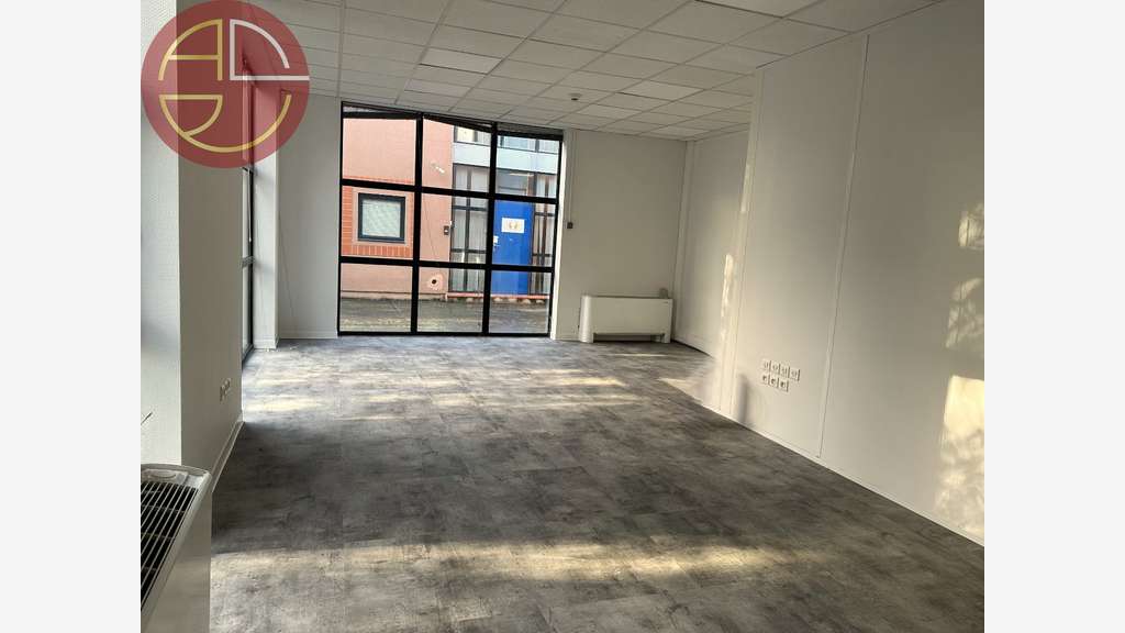 Bureaux à louer 145m² RDC à Ramonville-Saint-Agne