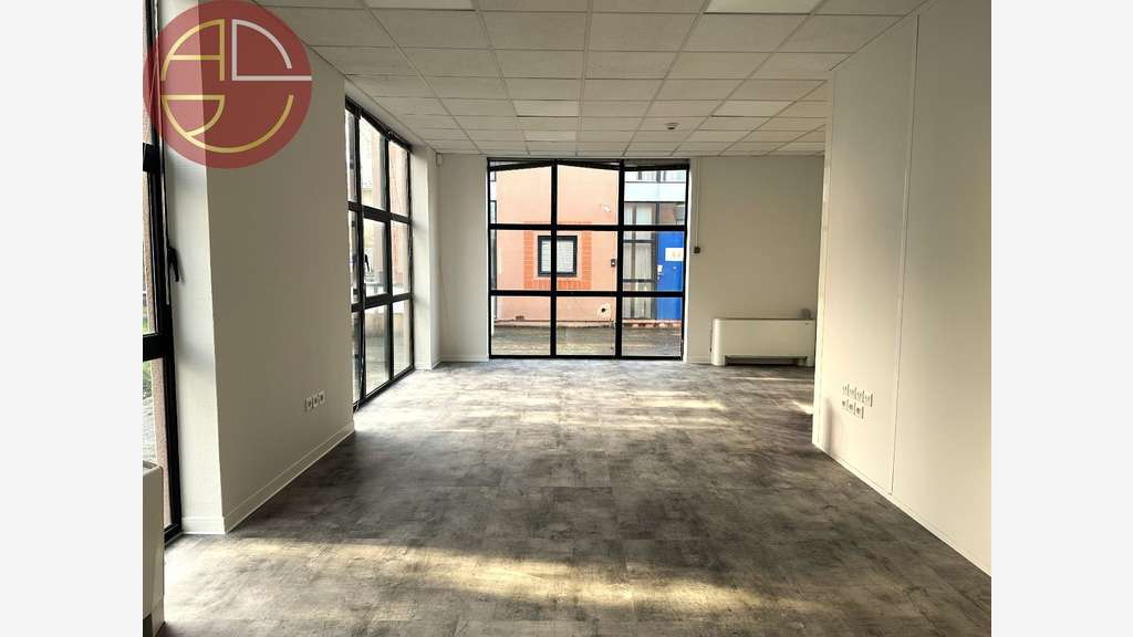 Bureaux à louer 145m² RDC à Ramonville-Saint-Agne