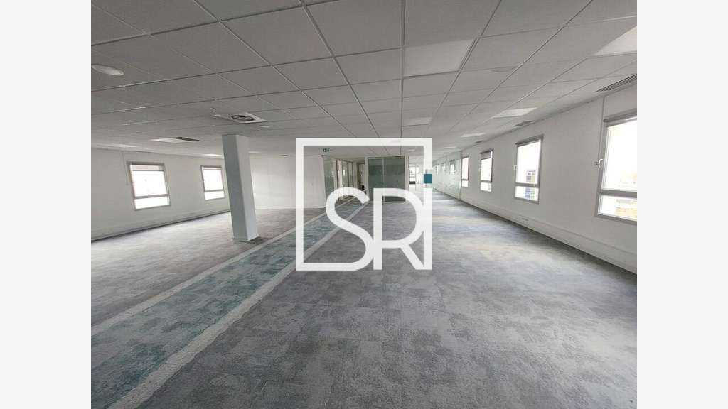 Bureaux à louer à Clermont-Ferrand République