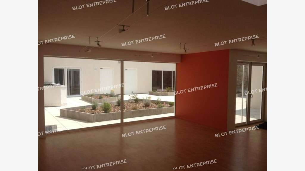 A louer bureaux 85m² Nantes quartier Olivettes