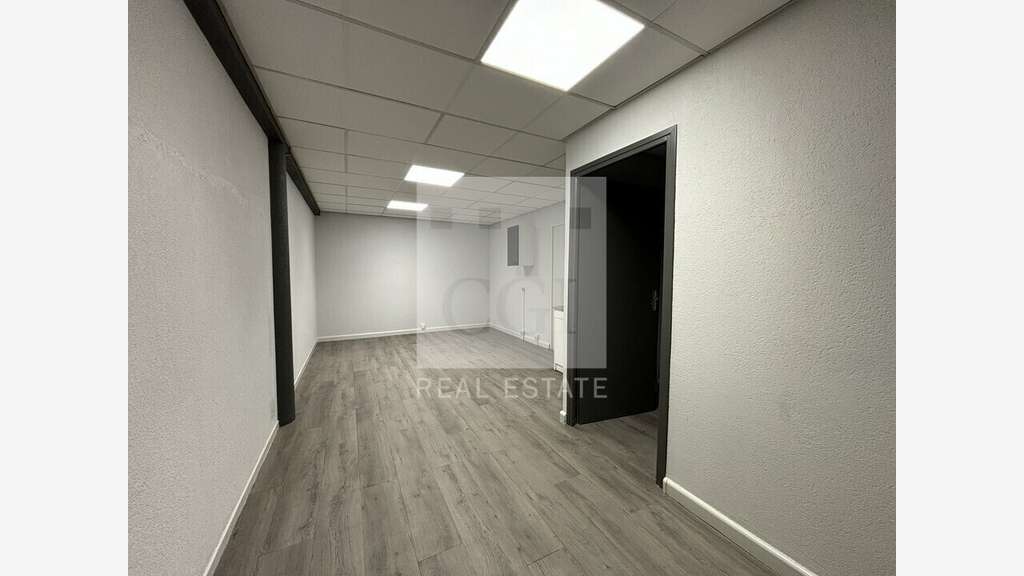 A louer bureaux 151m² à Saint-Symphorien-d'Ozon