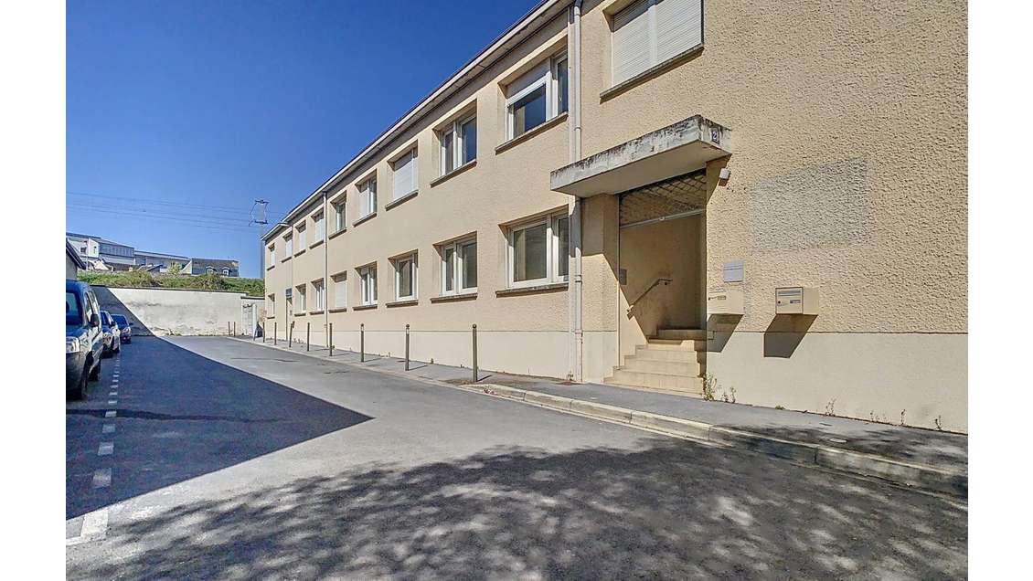 Location bureaux 80m² à Reims rue Martin Peller