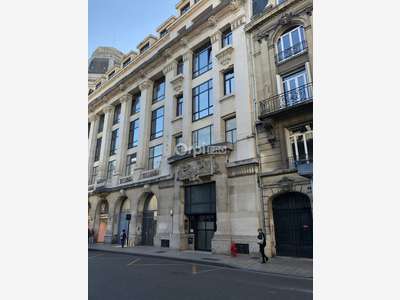 Bureaux 250m² R+2 à louer à Reims hypercentre