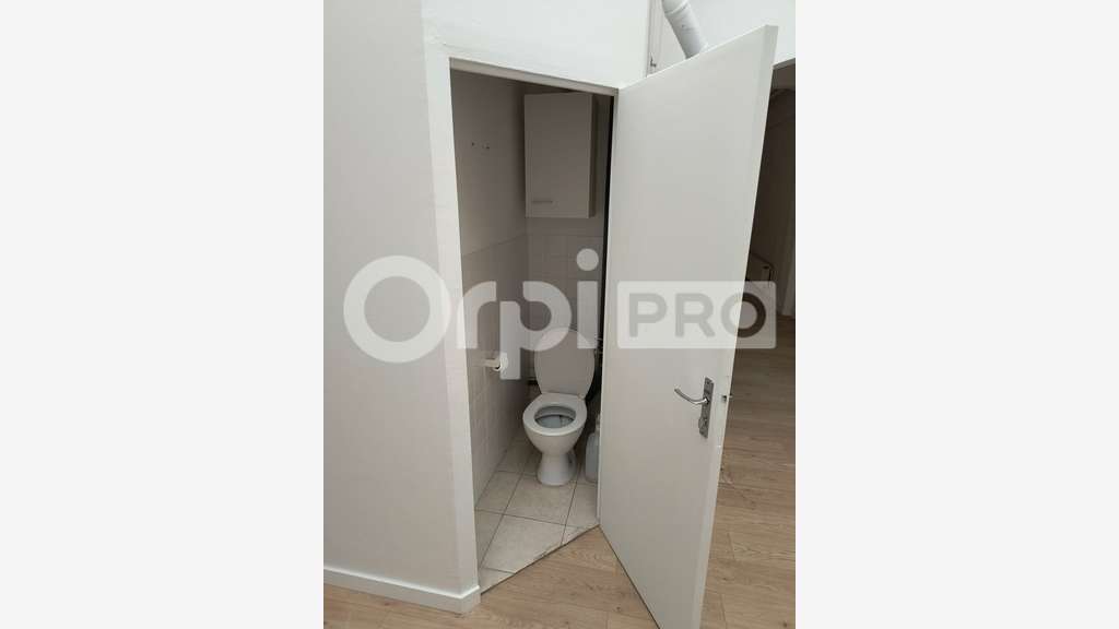 Bureau 189m² à louer à Reims rue de Talleyrand