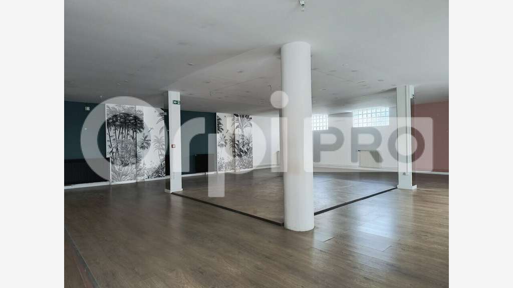 Bureau 189m² à louer à Reims rue de Talleyrand