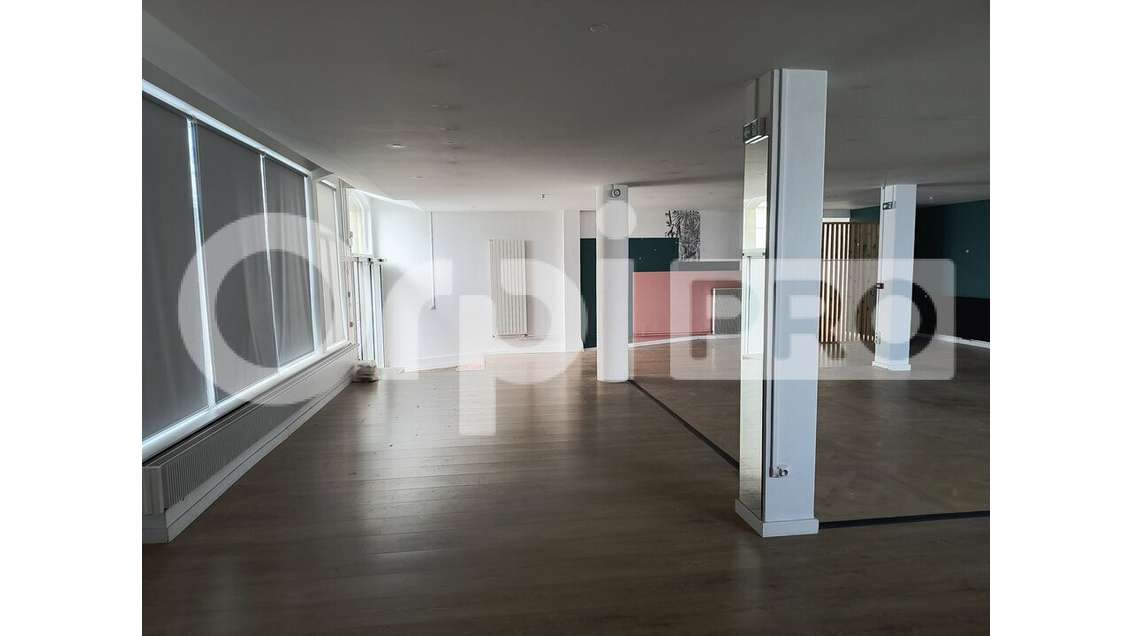 Bureau 189m² à louer à Reims rue de Talleyrand