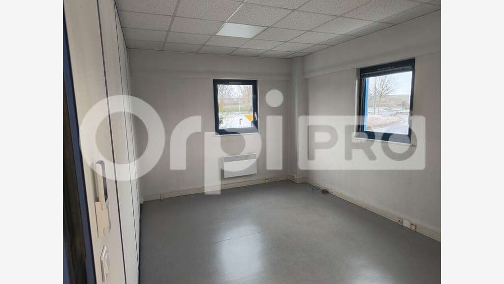 A louer bureaux 230m² Reims accès facile autoroute