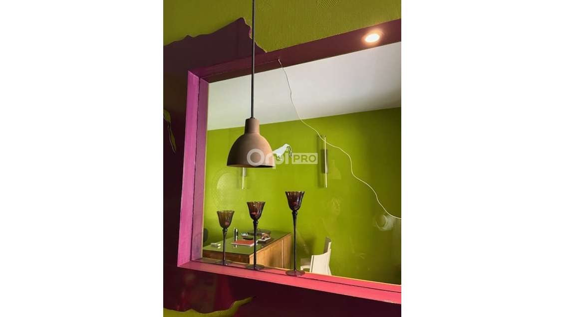 A louer local commercial 48m² Reims axe passant