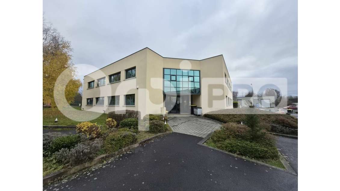 A louer bureaux 118m² très lumineux à Reims Farman