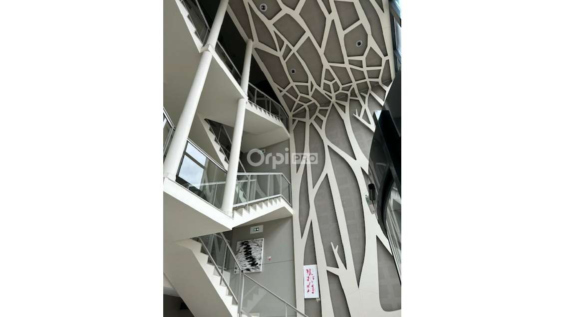 Bureau 15m² à louer à Reims rue André Pingat