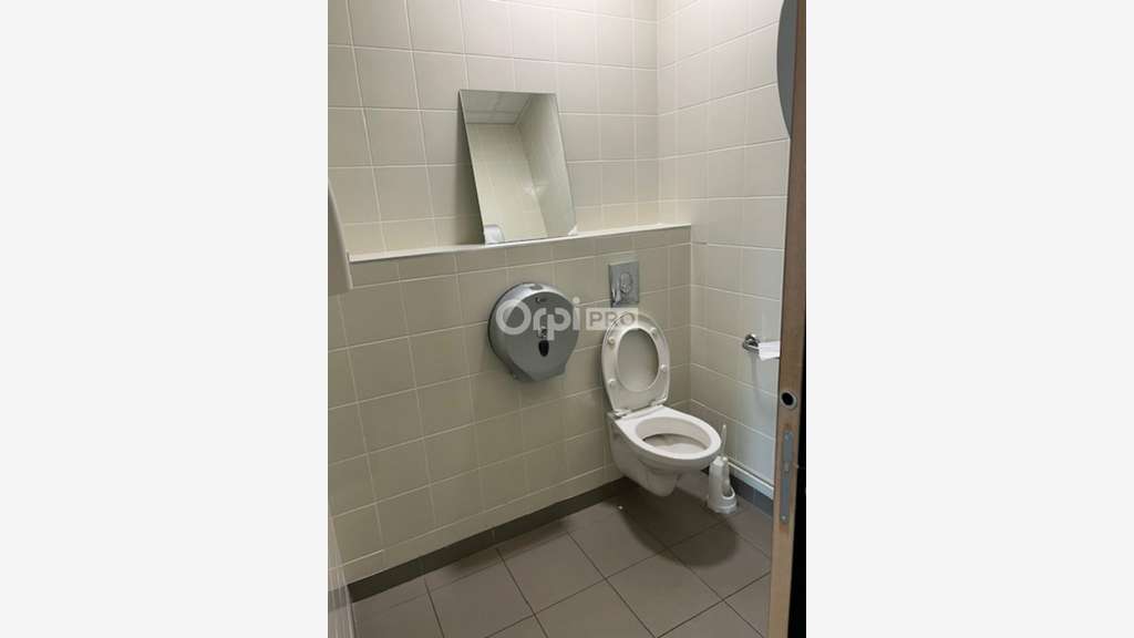 Bureau 15m² à louer à Reims rue André Pingat