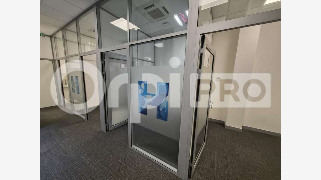 Très beaux bureaux 131m² à louer à Reims centre