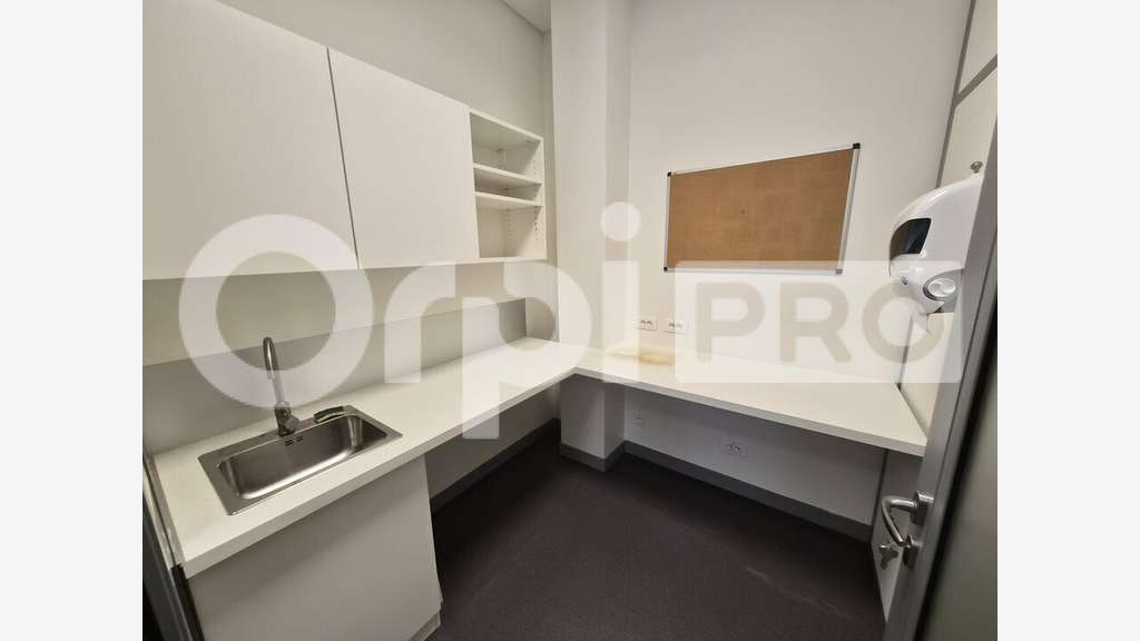 Très beaux bureaux 131m² à louer à Reims centre