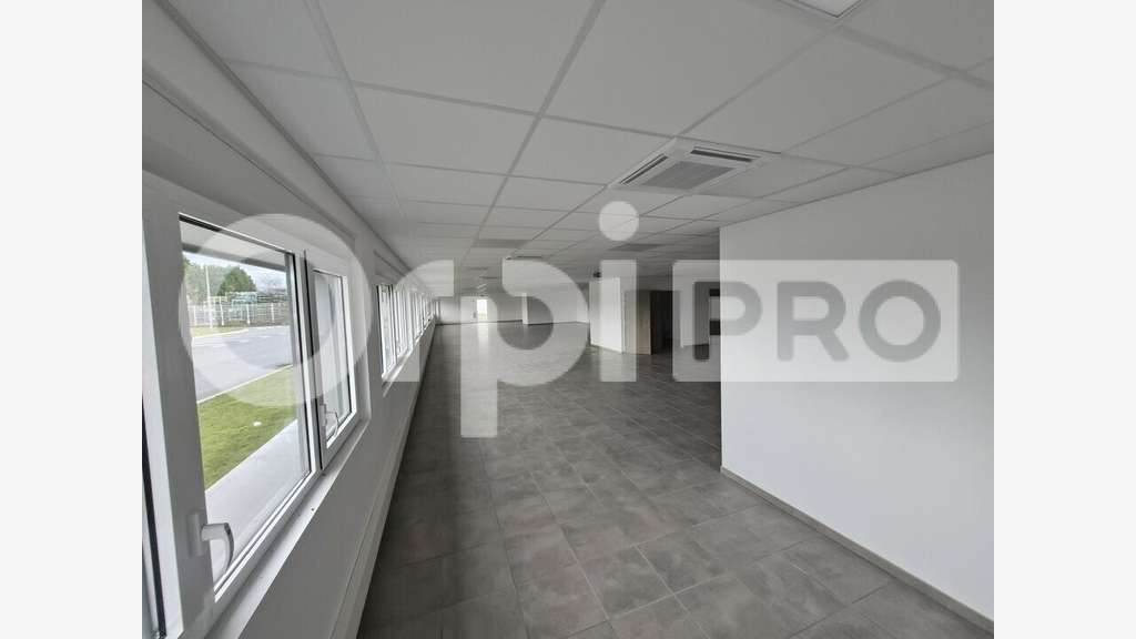 Bureaux neufs 291m² RDC à louer à Reims Colbert
