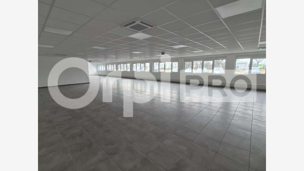 Bureaux neufs 291m² RDC à louer à Reims Colbert