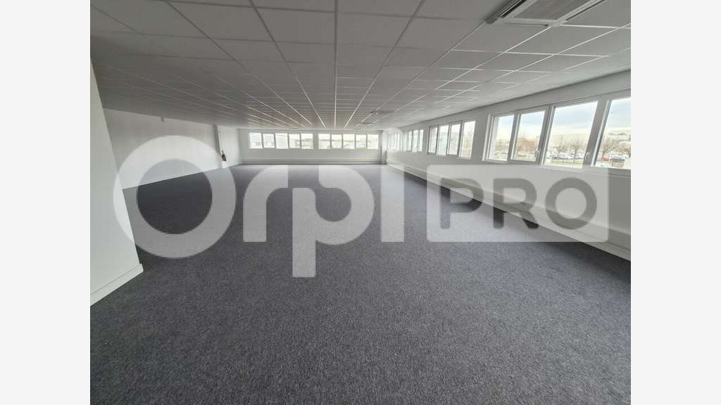 Bureaux neufs 194m²R+1 à louer à Reims Colbert