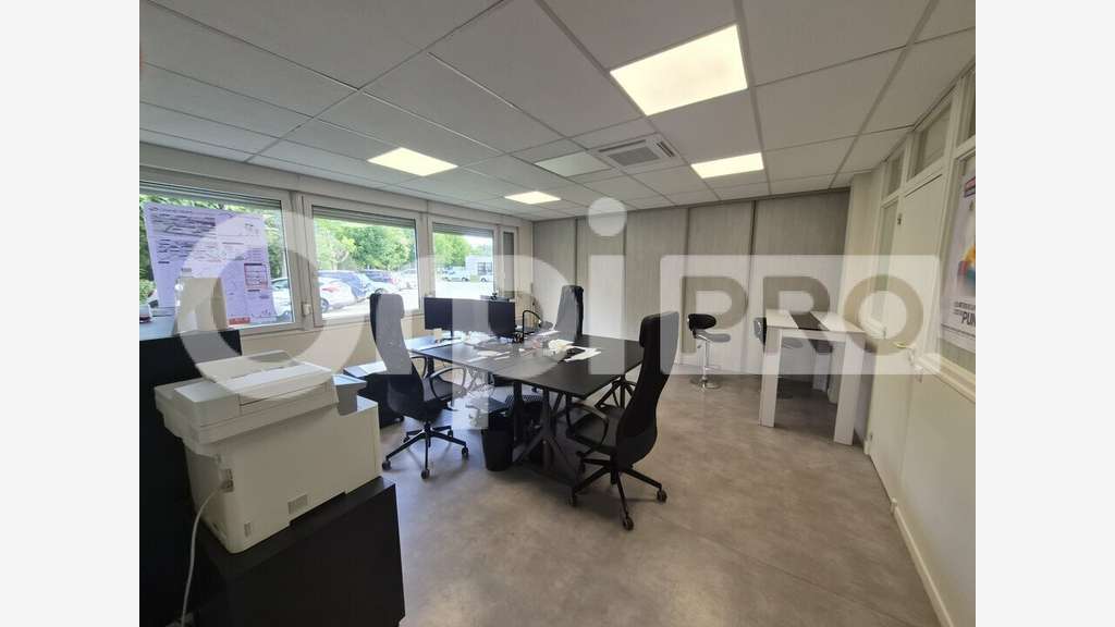 Bureaux 58m² RDC à louer à Reims Farman