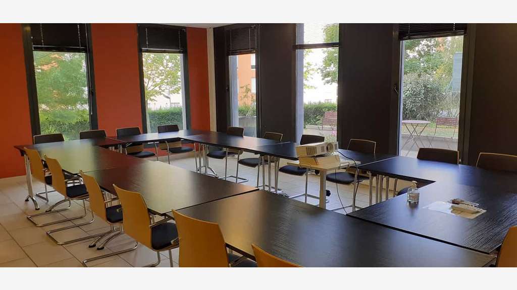 À louer – Bureaux de 9 à 45 m² dans un centre d'af