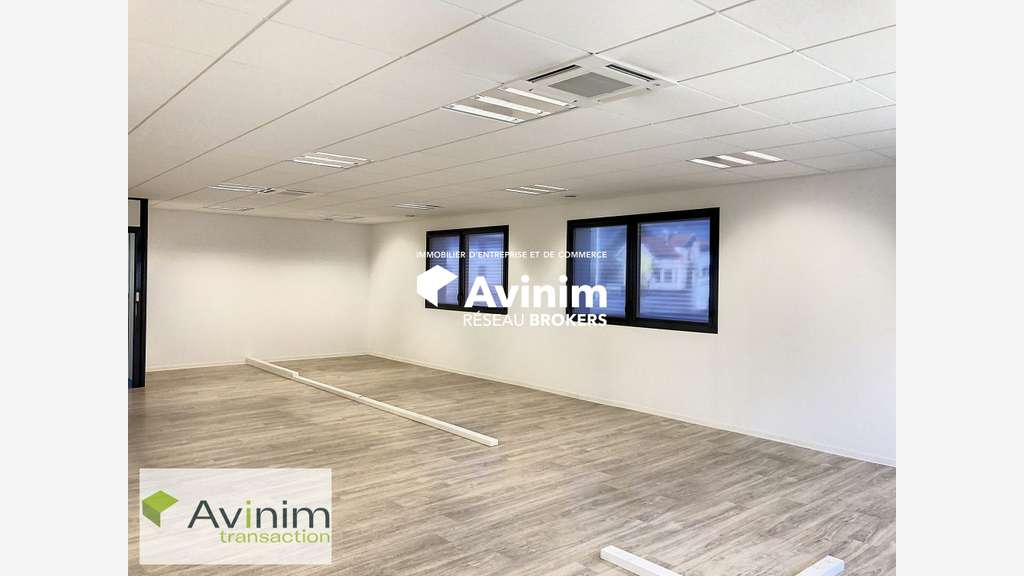 A louer espace tertiaire 490m² R+1 sur Remiremont
