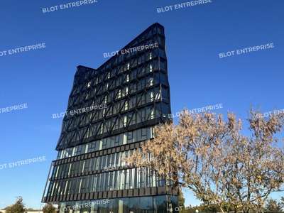 A louer bureaux neufs  1397m² à Rennes Rocade Sud