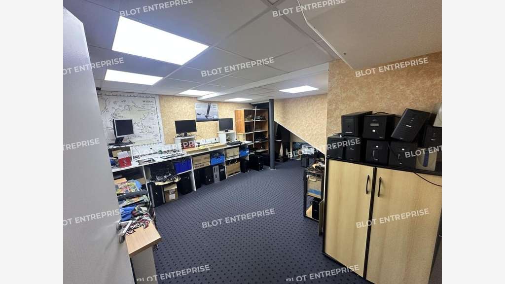 A louer bureaux 140m² route de Lorient à Rennes