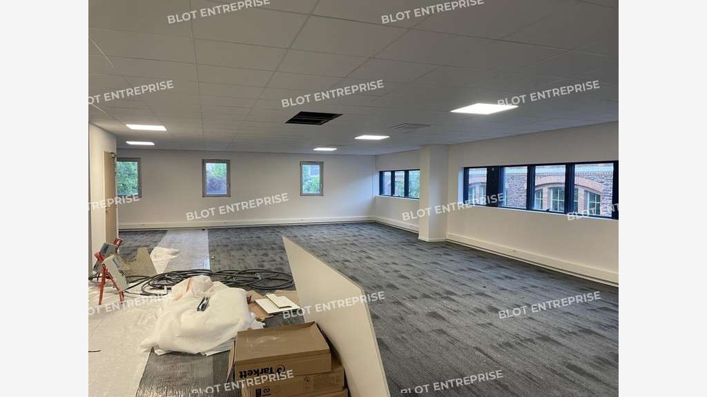 A louer en sous-location bureaux 181m² à Rennes