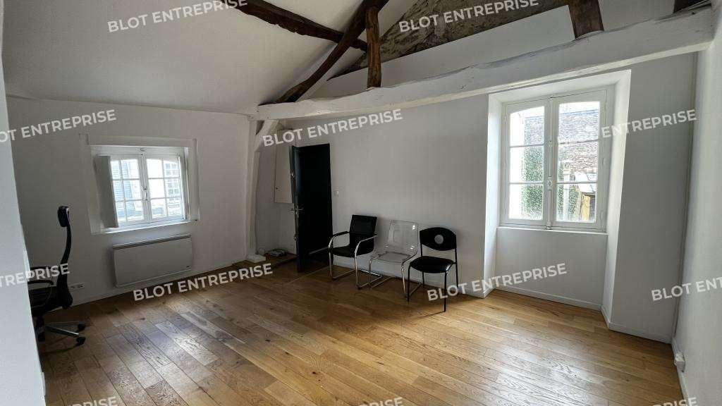 A louer bureaux 65m² à Rennes centre