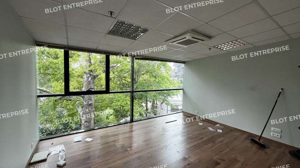 A louer bureaux 103m² Rennes Longchamps