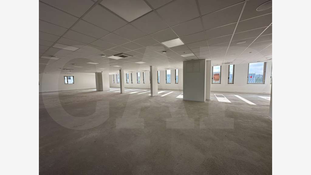 Bureaux 406m² R+2 RT2012 à louer à Rennes