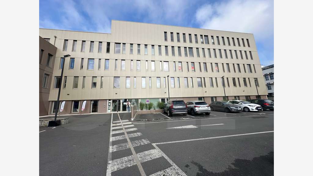 Bureaux 406m² R+2 RT2012 à louer à Rennes