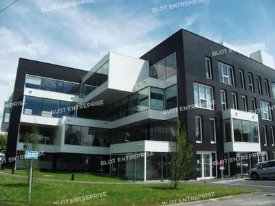 A louer bureaux 355m² ERP PMR à Rennes