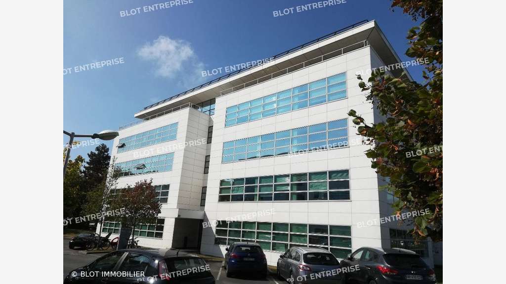 A louer bureaux 644m² à Rennes Parc Cap Nord