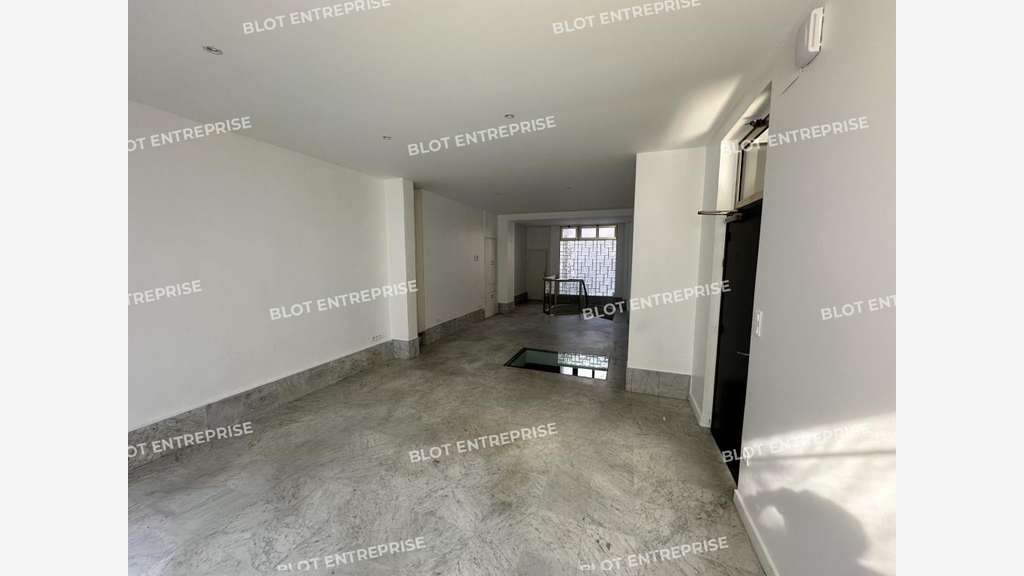 Location bureaux 60m² belle visibilité à Rennes