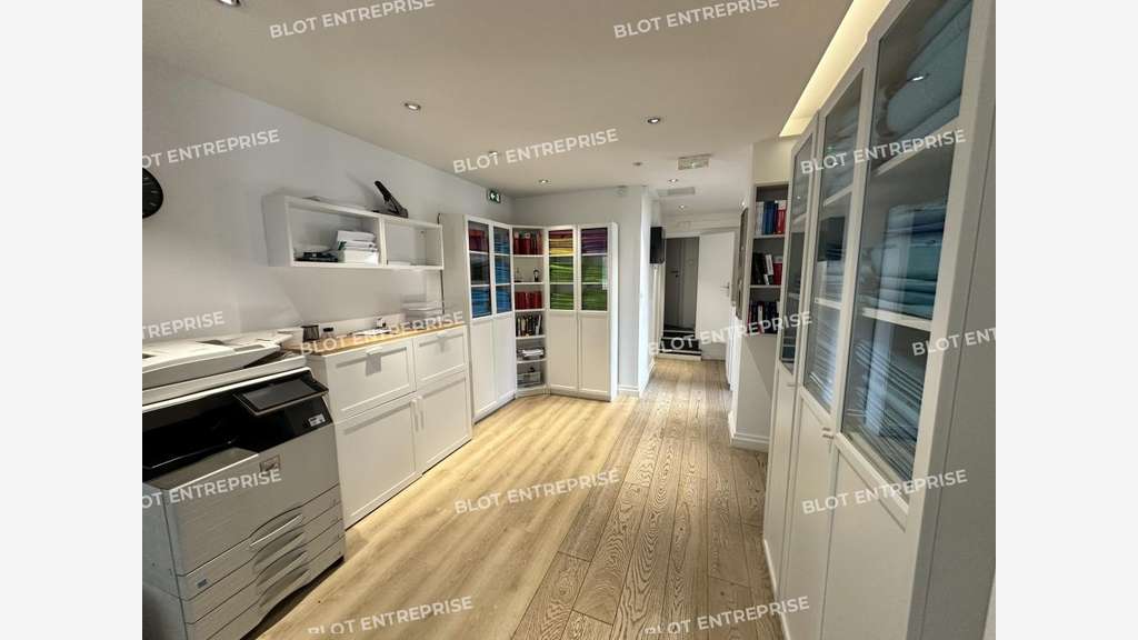 A louer bureaux 82m² à Rennes centre-ville